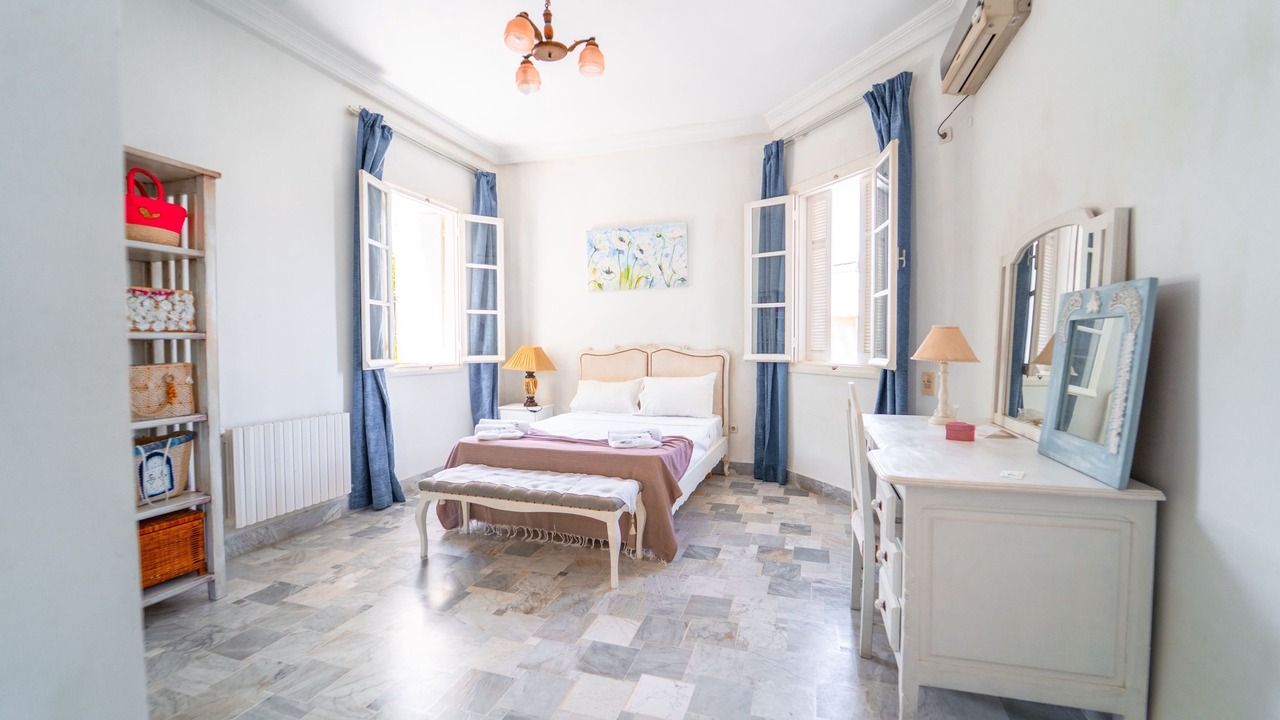 Photo of Bedroom in La Marsa