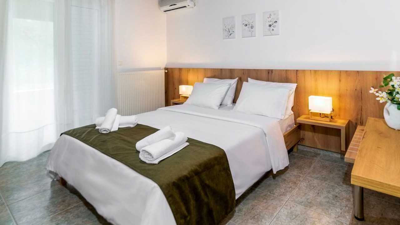 Photo of Bedroom in Elaia