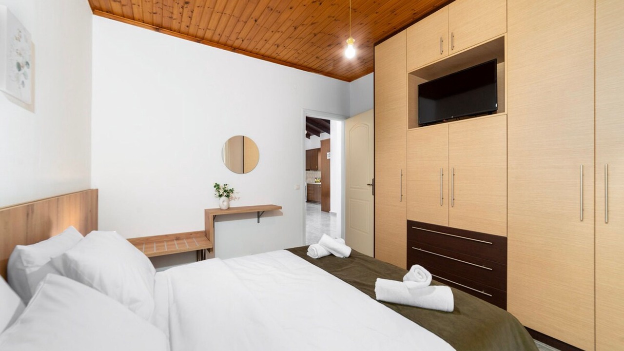 Photo of Bedroom in Elaia
