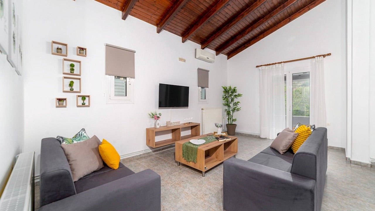 Photo of Livingroom in Elaia