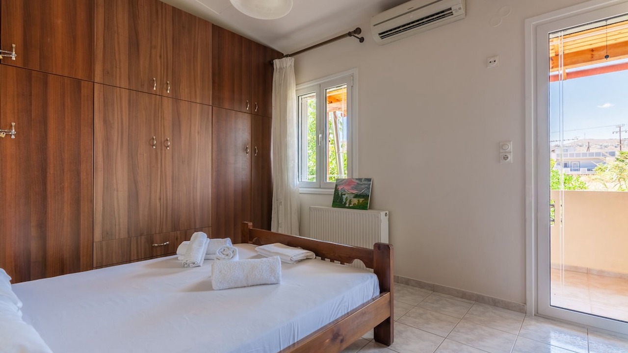 Photo of Bedroom in Vathianos Kampos