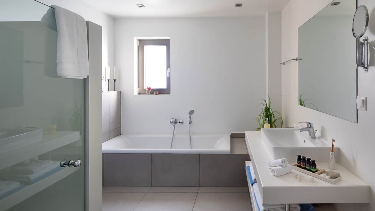 Photo of Bathroom in Plaka