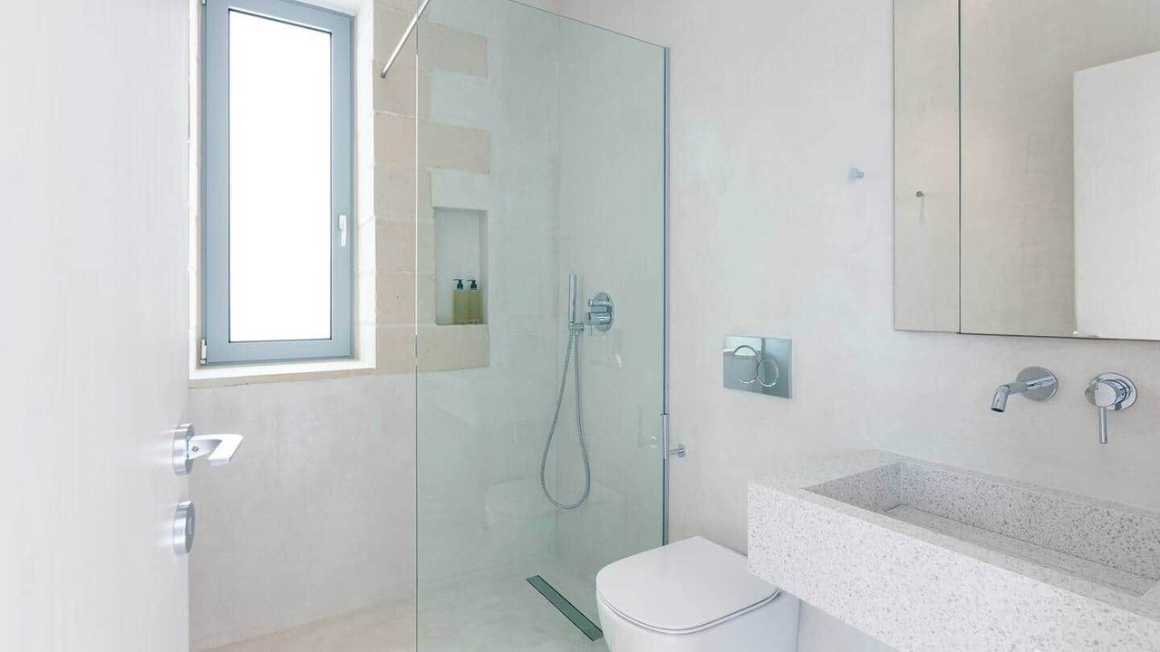 Photo of Bathroom in Kato Daratso
