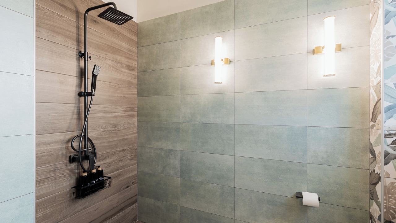 Photo of Bathroom in Katakolo