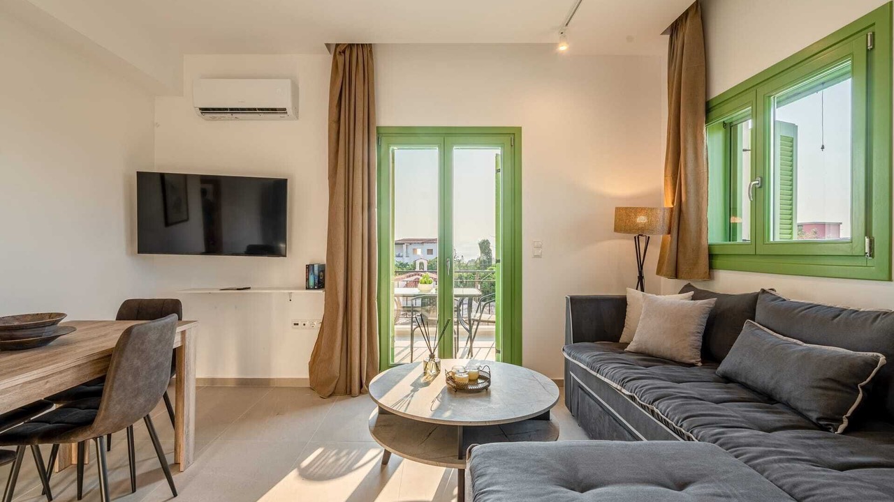 Photo of Livingroom in Aegina