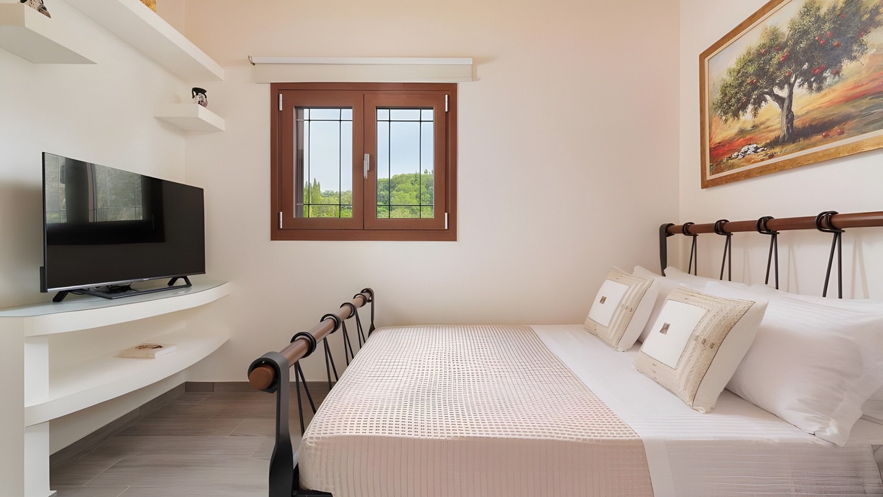 Photo of Bedroom in Peroulades