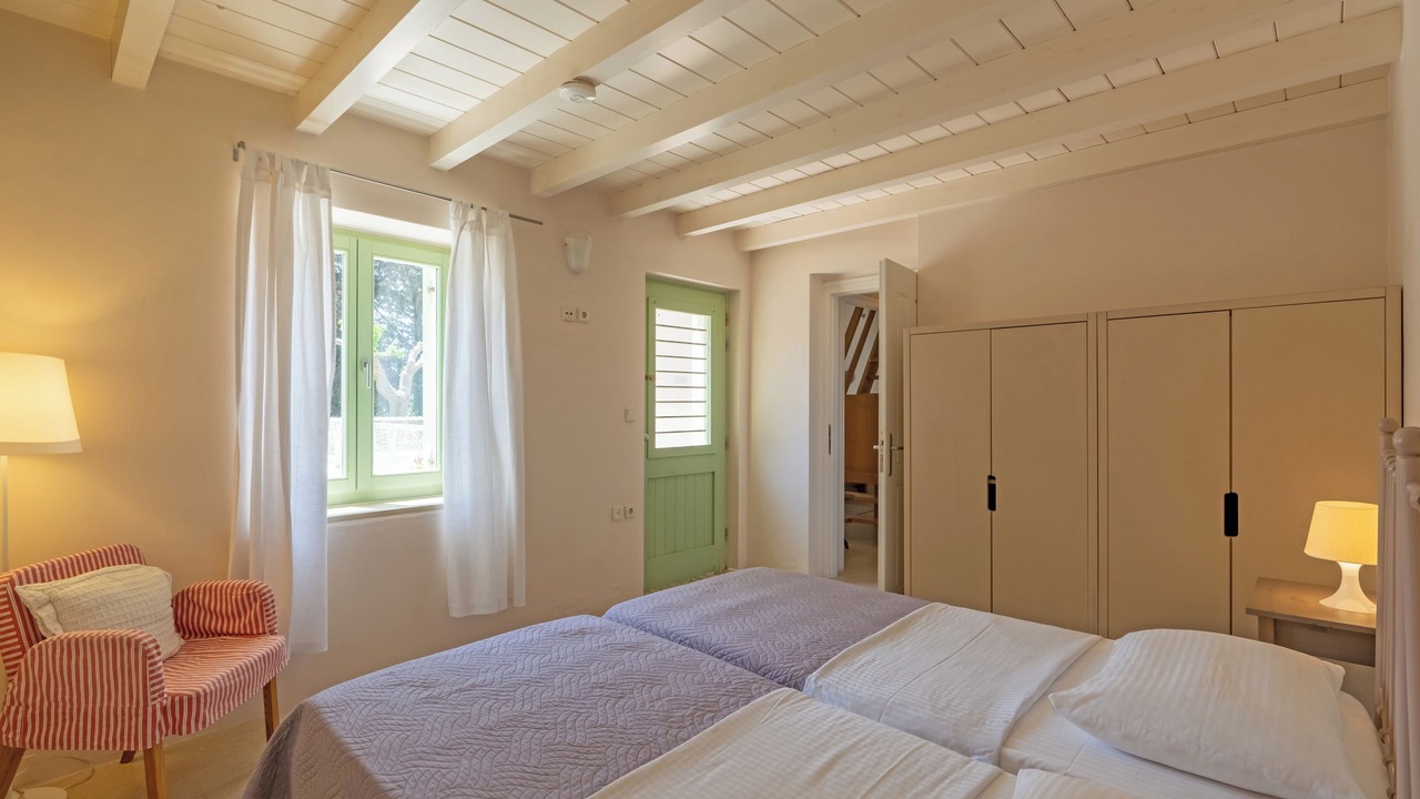 Photo of Bedroom in Armenoi