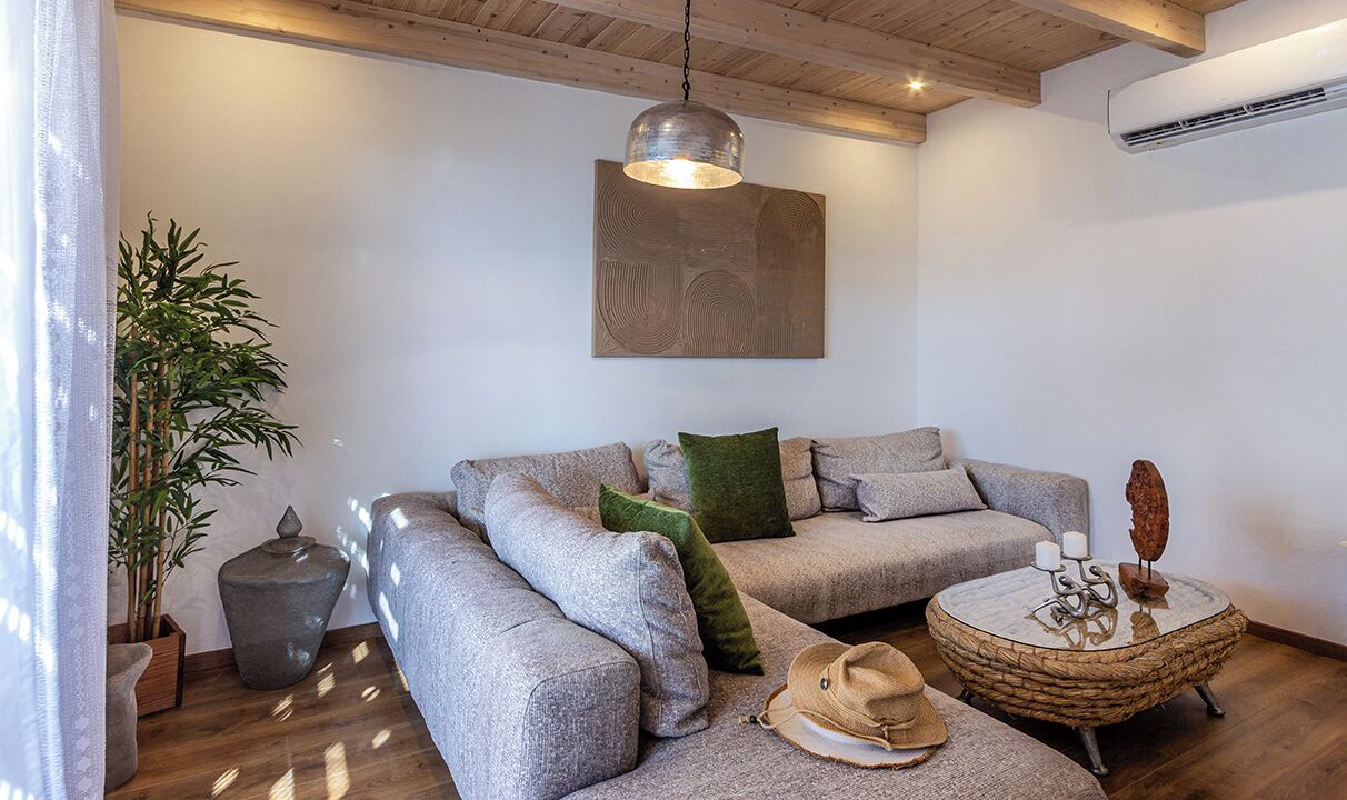 Photo of Livingroom in Milos