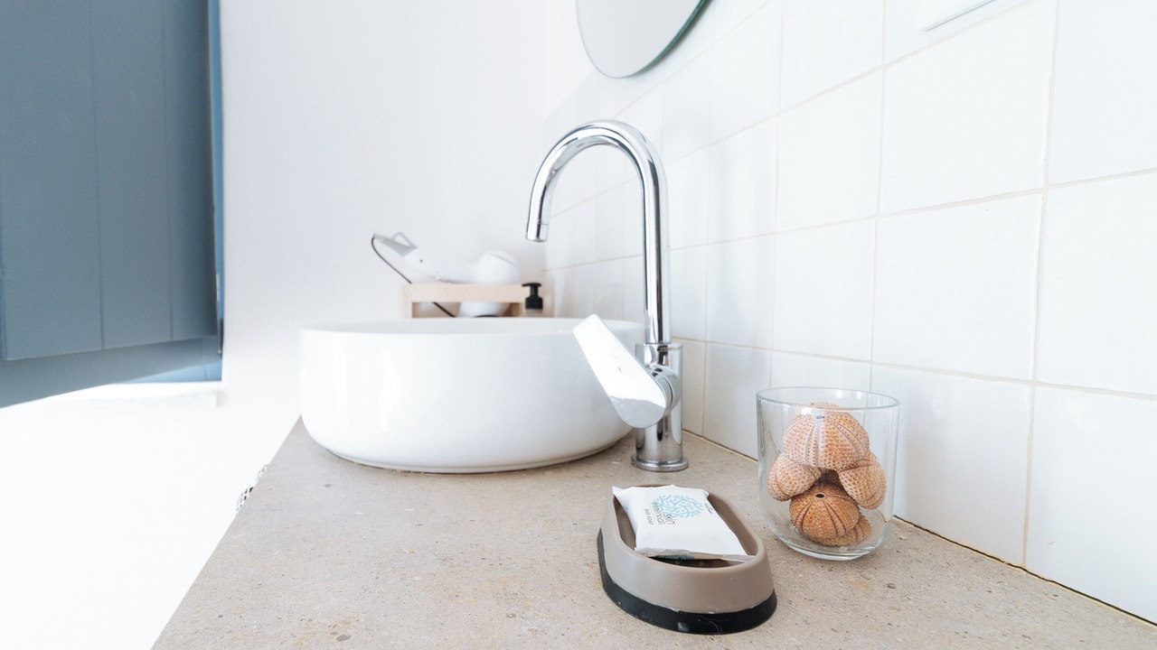 Photo of Bathroom in East Mani