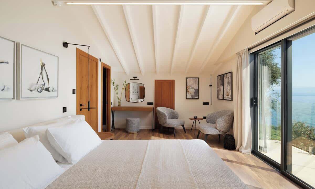 Photo of Bedroom in Benitses