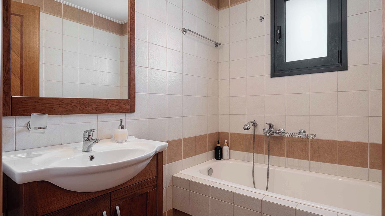 Photo of Bathroom in Kamisiana