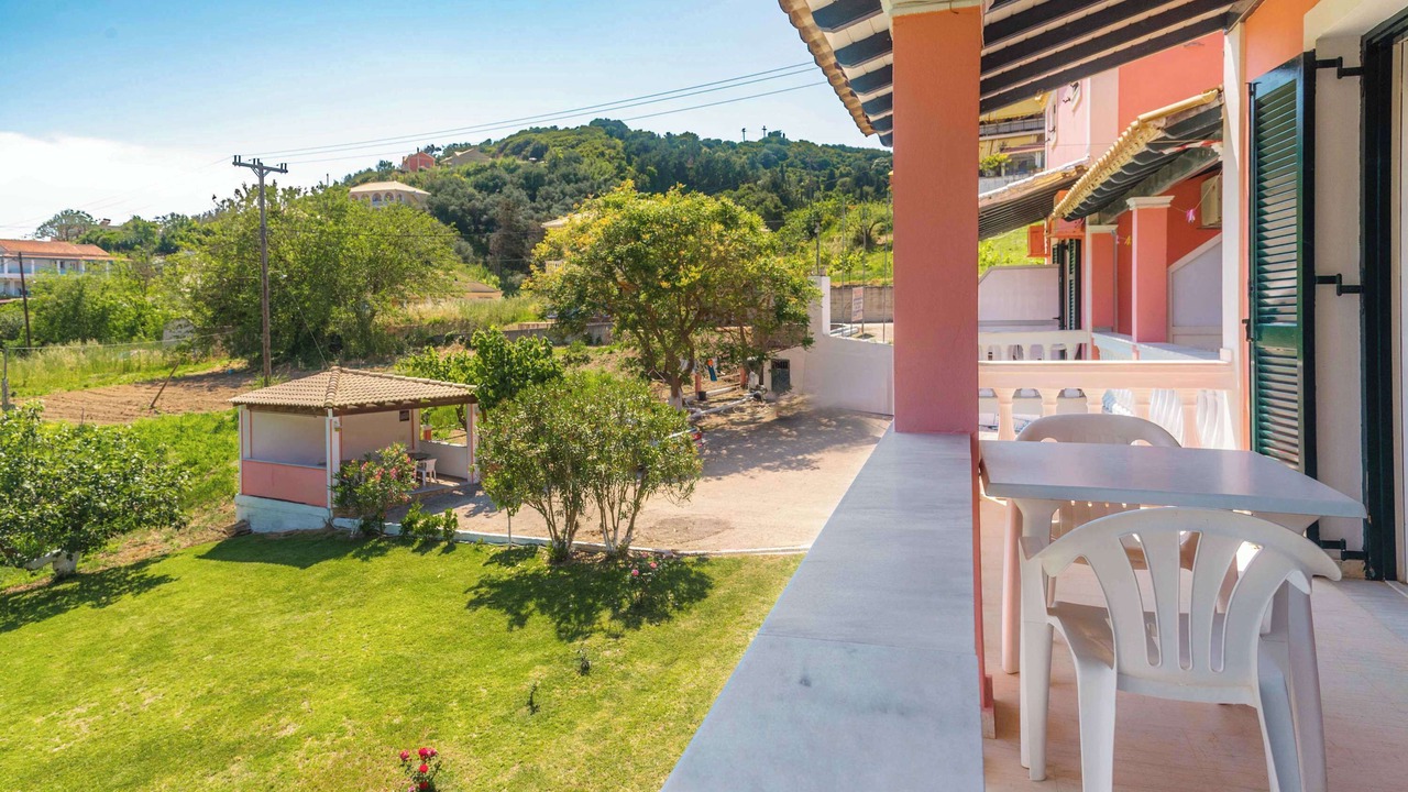 Photo of Patio Balcony in Gardenos