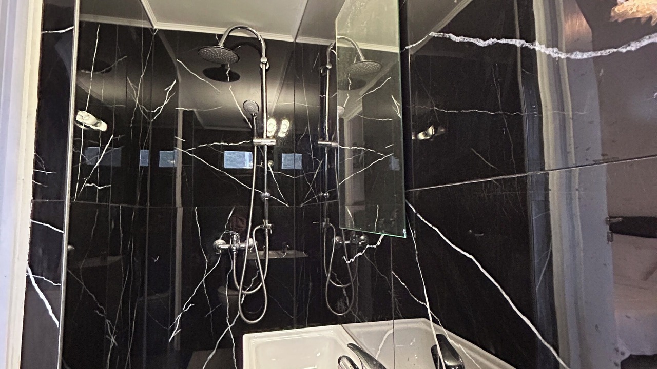 Photo of Bathroom in Latsida