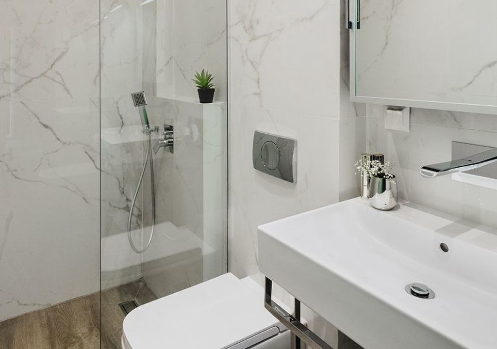 Photo of Bathroom in Polichrono
