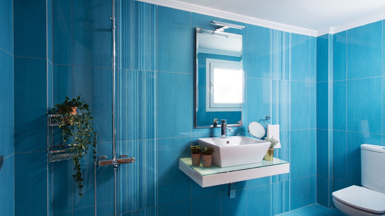 Photo of Bathroom in Aegina