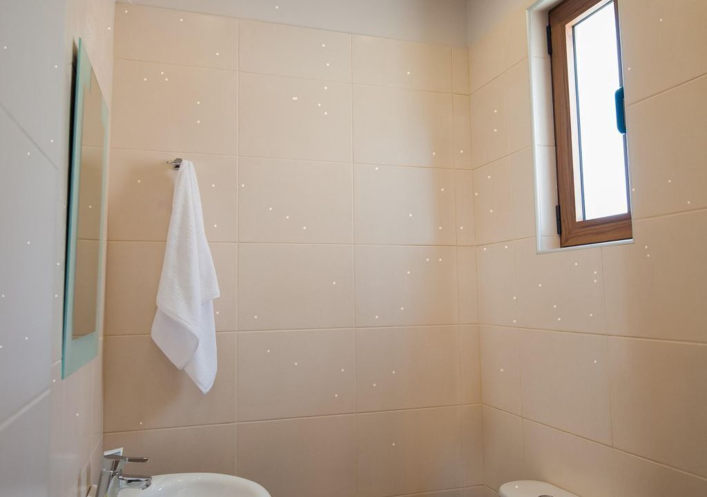 Photo of Bathroom in Adele