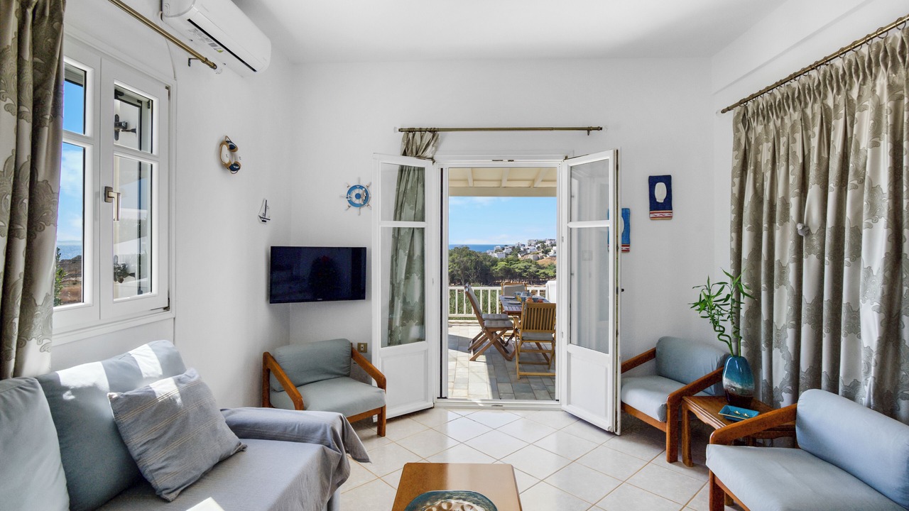 Photo of Livingroom in Piso Livadi