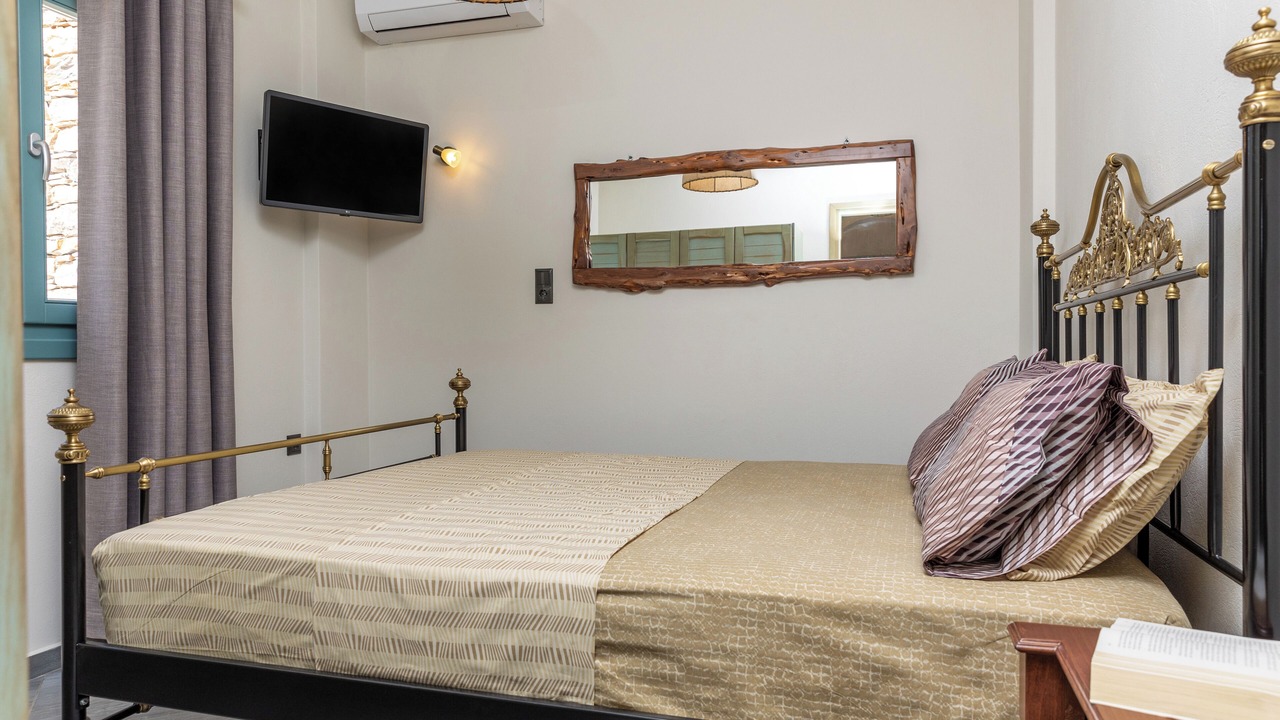 Photo of Bedroom in Naxos
