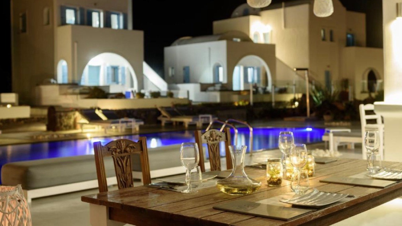 Photo of Others in Akrotiri