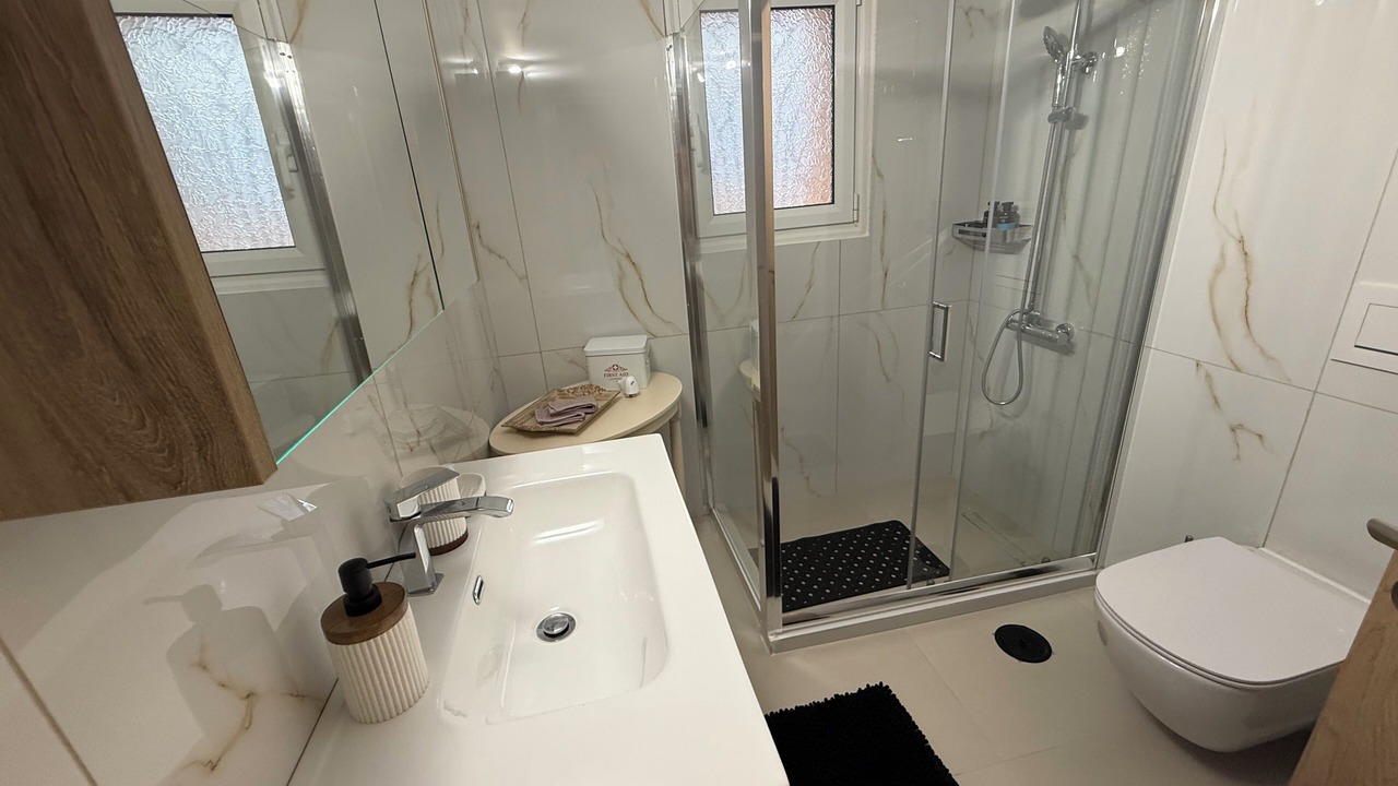Photo of Bathroom in Attiki