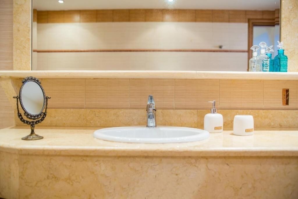 Photo of Bathroom in Rhodes Town