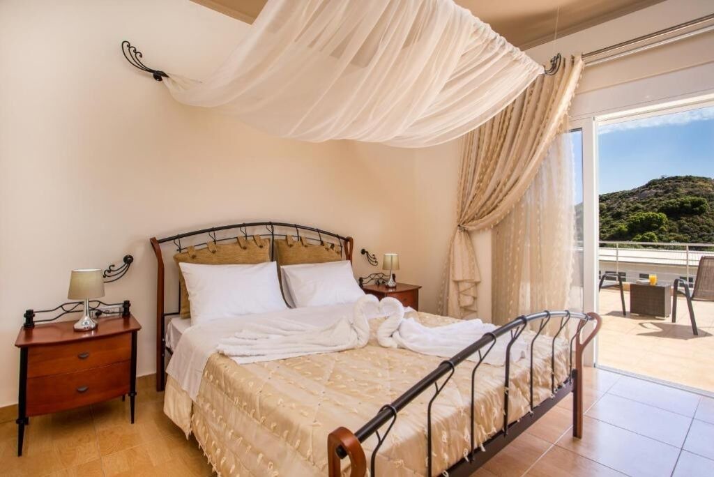 Photo of Bedroom in Rhodes Town