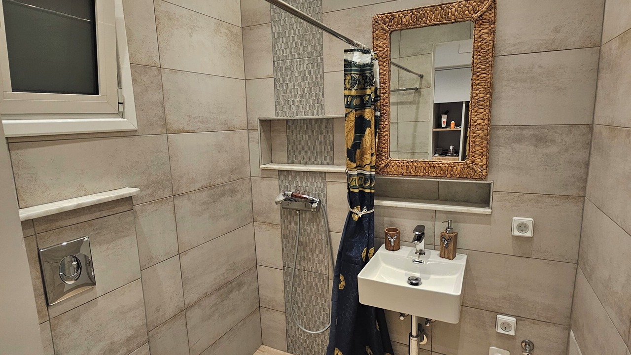 Photo of Bathroom in Rhodes Old Town