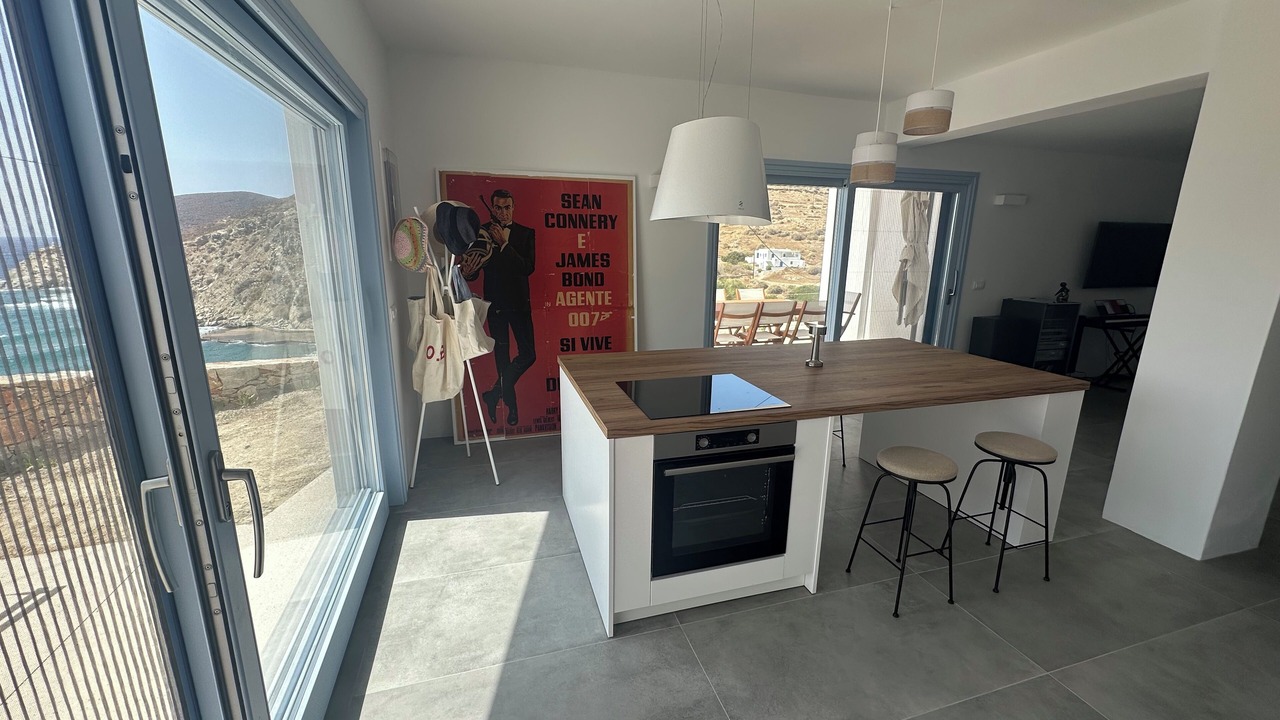 Photo of Others in Folegandros