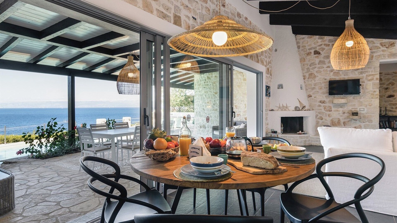 Photo of Others in Gaios