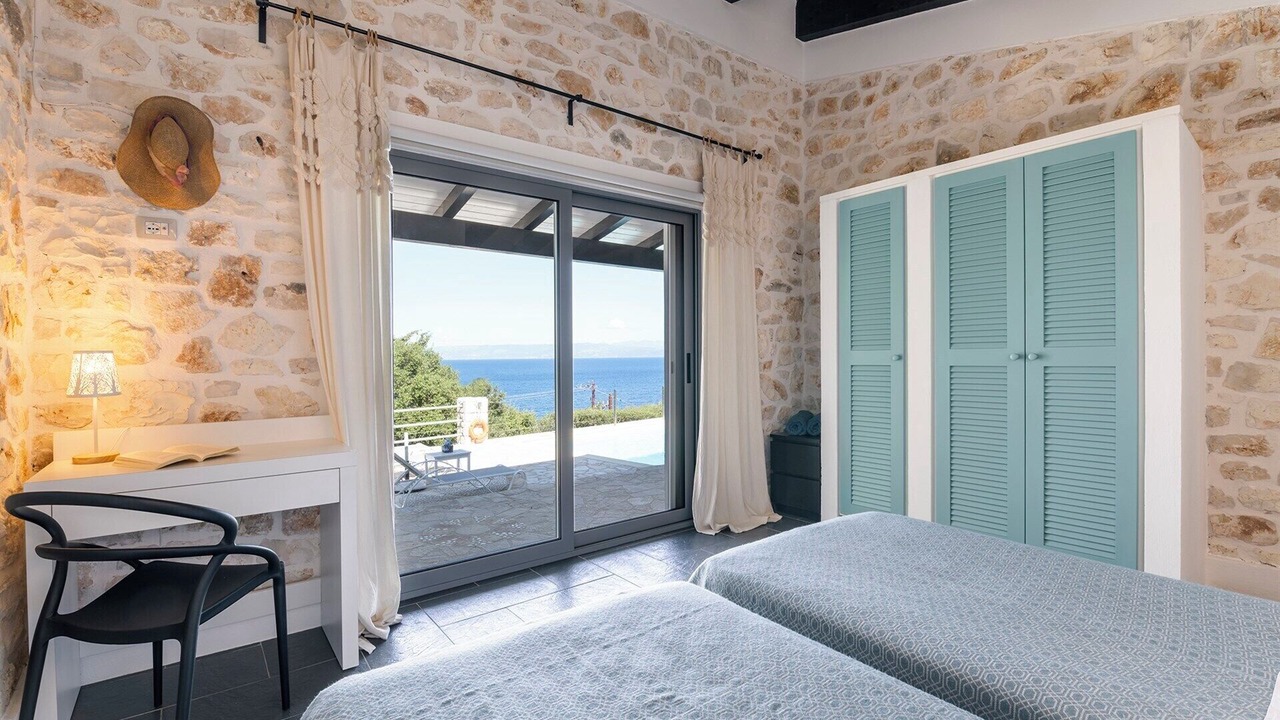 Photo of Others in Gaios