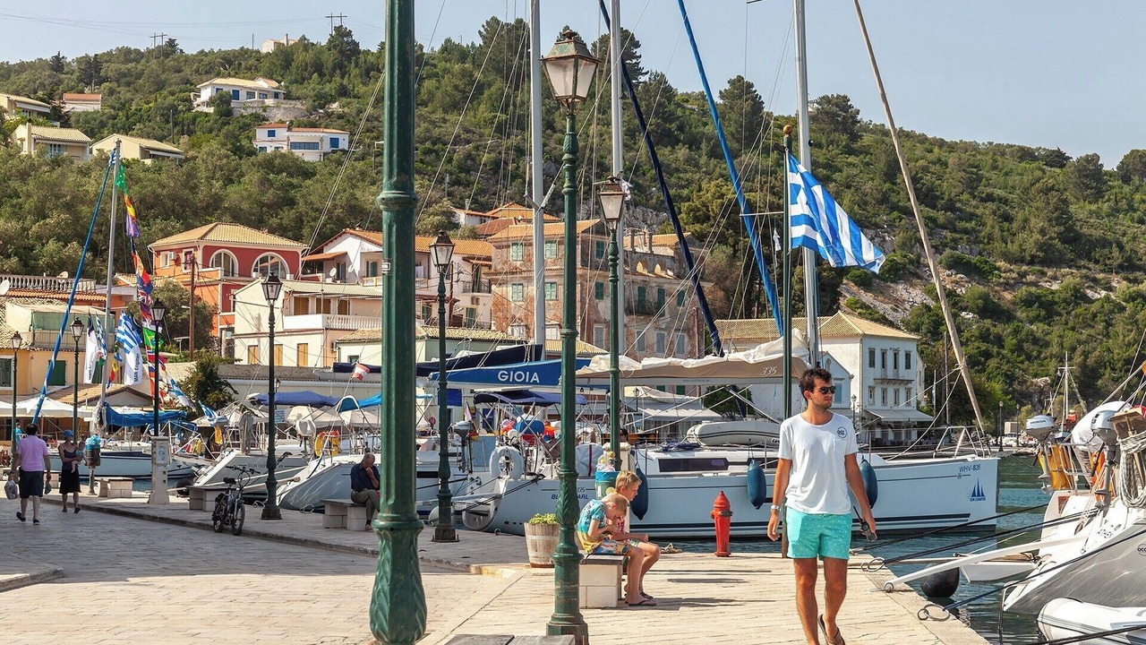 Photo of Others in Gaios