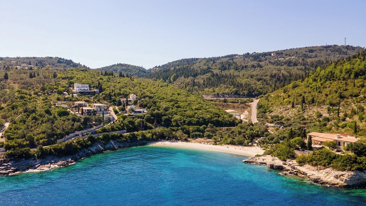 Photo of Others in Gaios