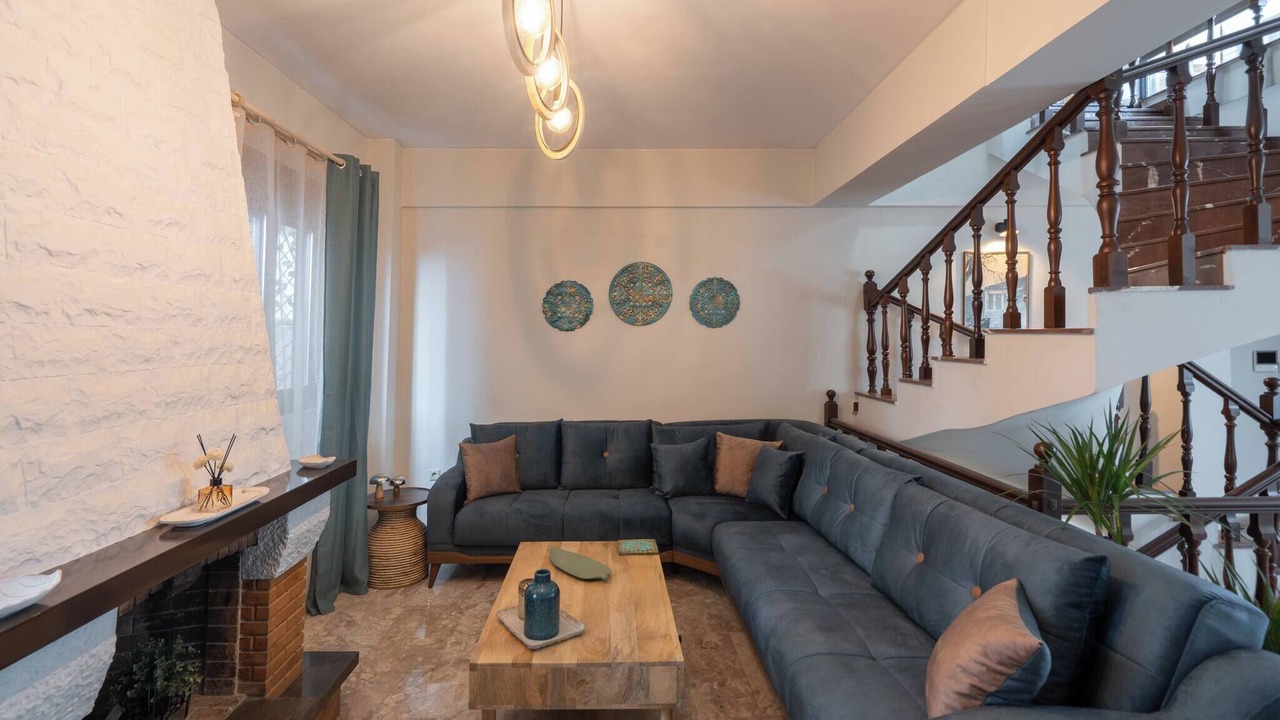 Photo of Livingroom in Petralona