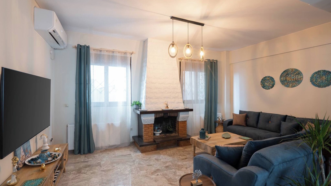 Photo of Livingroom in Petralona