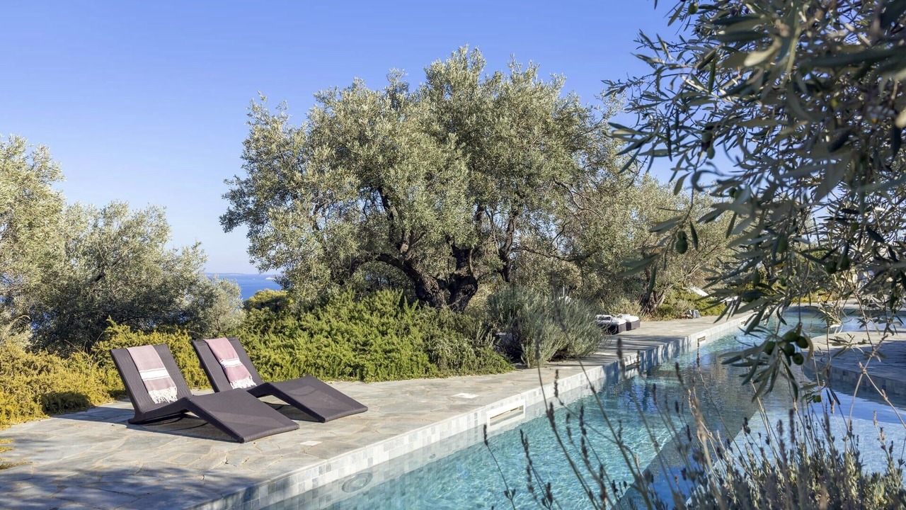 Photo of Outdoor in Votsi