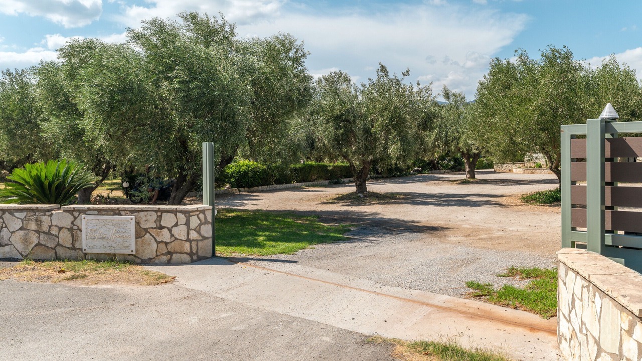 Photo of Outdoor in Paralio Astros