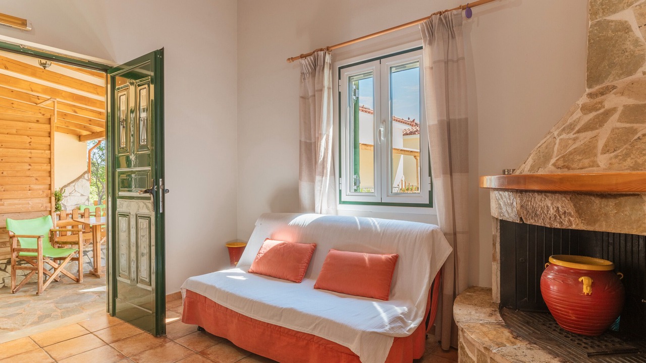 Photo of Livingroom in Paralio Astros