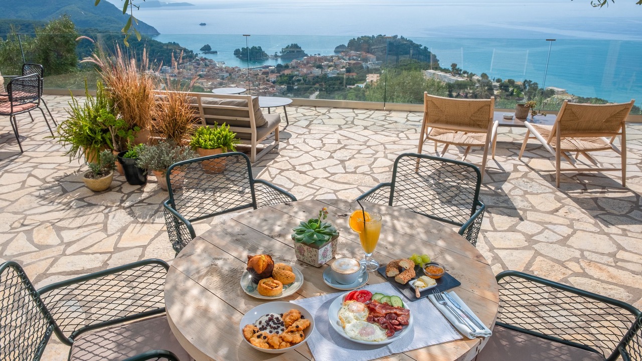 Photo of Others in Parga