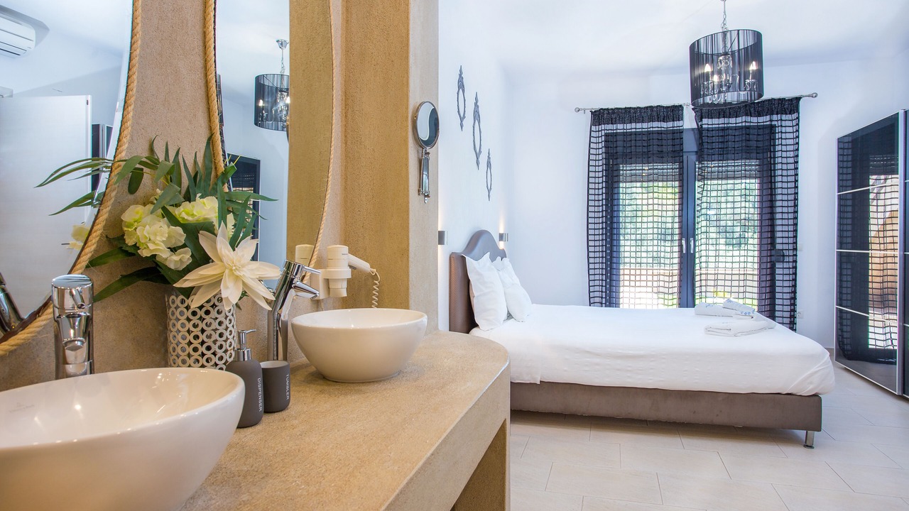 Photo of Bedroom in Vassilias