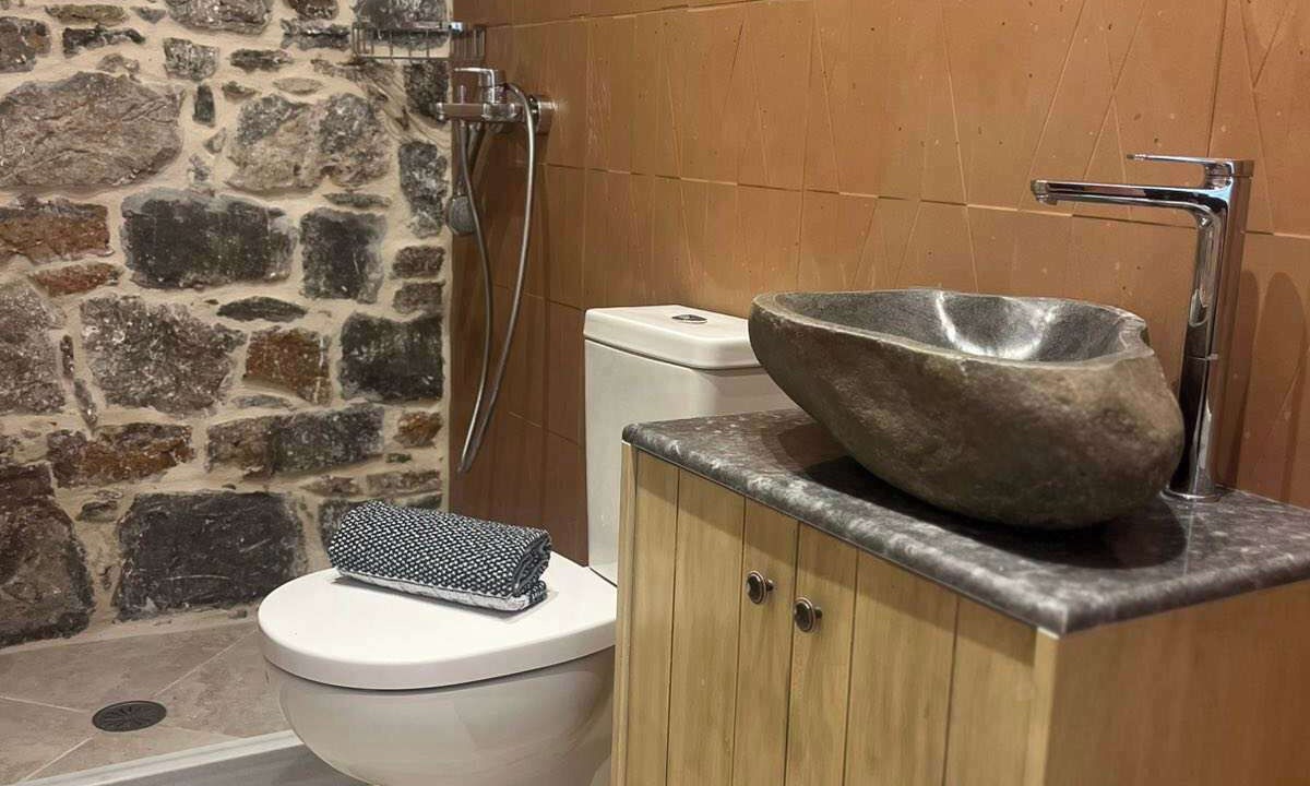 Photo of Bathroom in Olympi