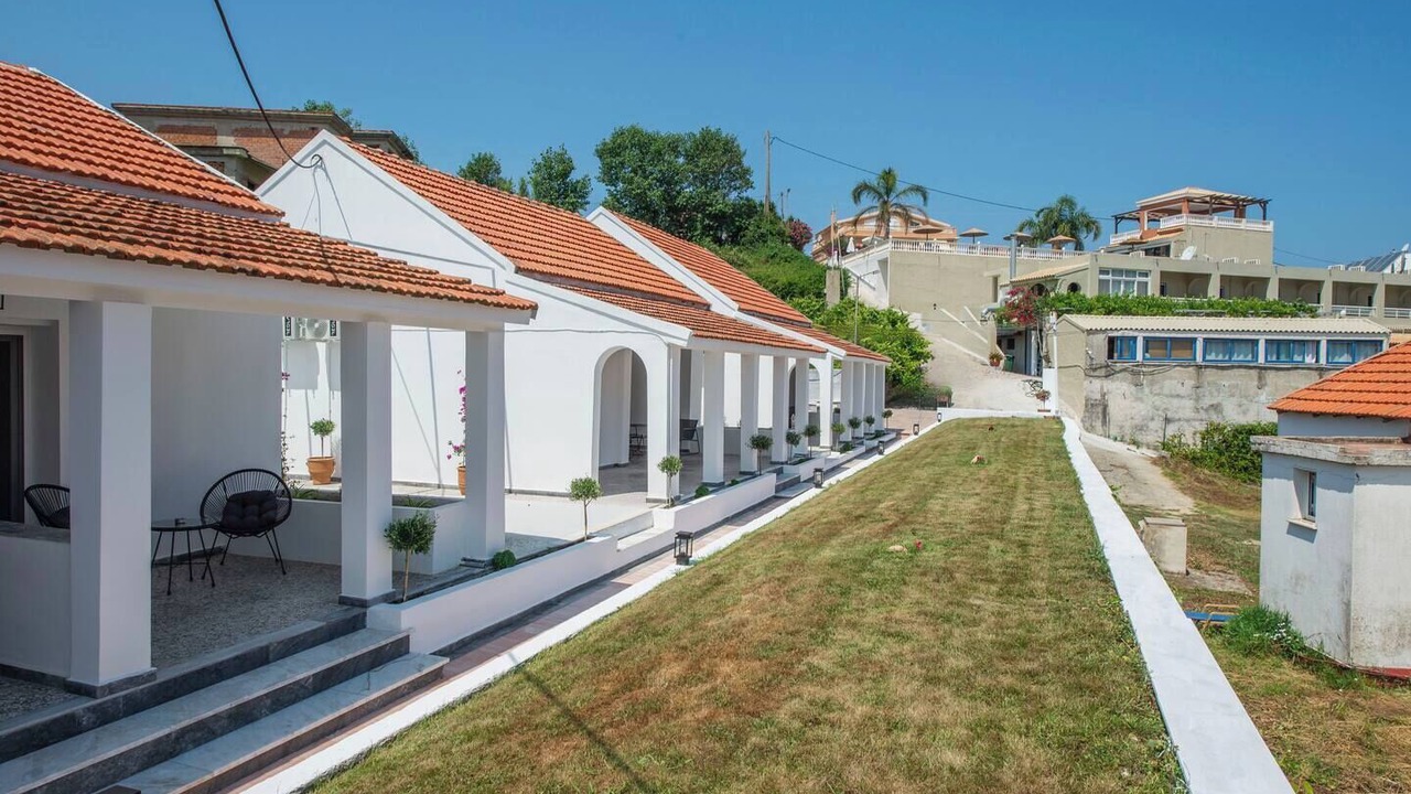 Photo of Patio Balcony in Agios Stefanos Avliotes