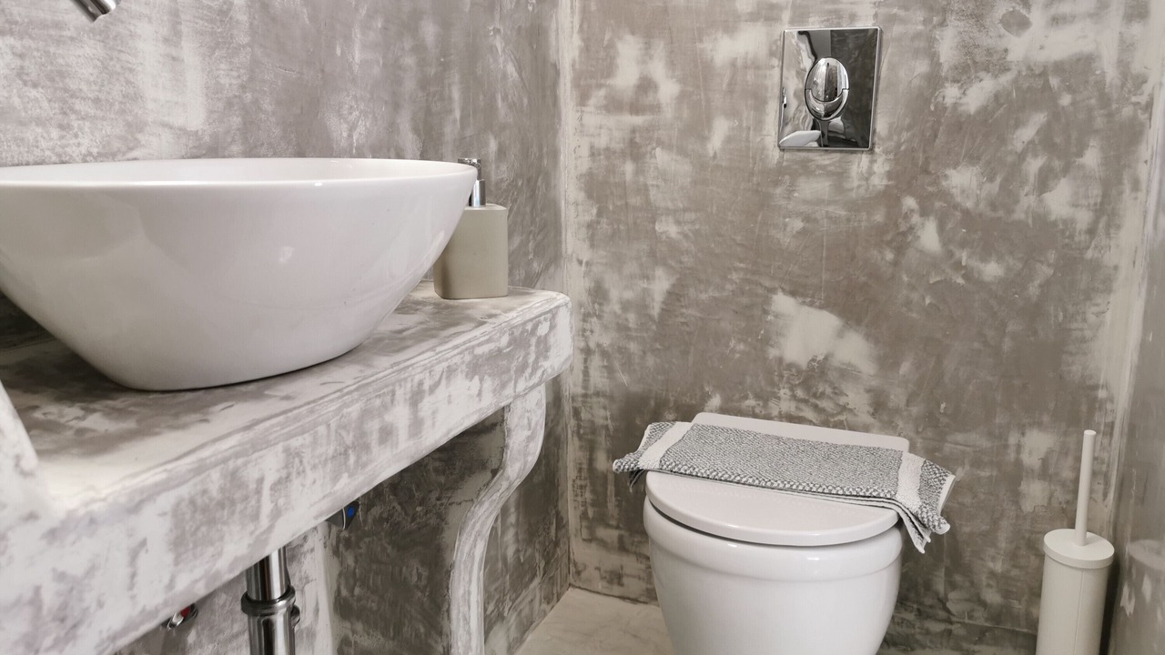 Photo of Bathroom in Amorgos Town