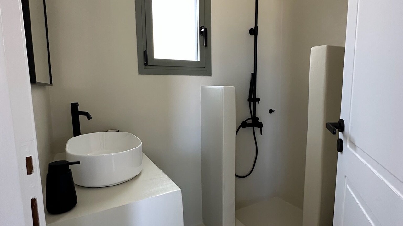Photo of Bathroom in Ormos Korthiou