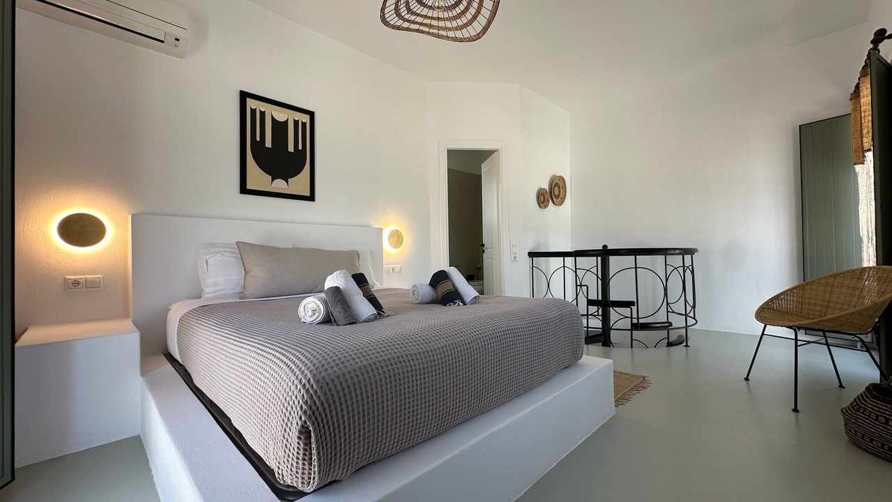 Photo of Bedroom in Ormos Korthiou
