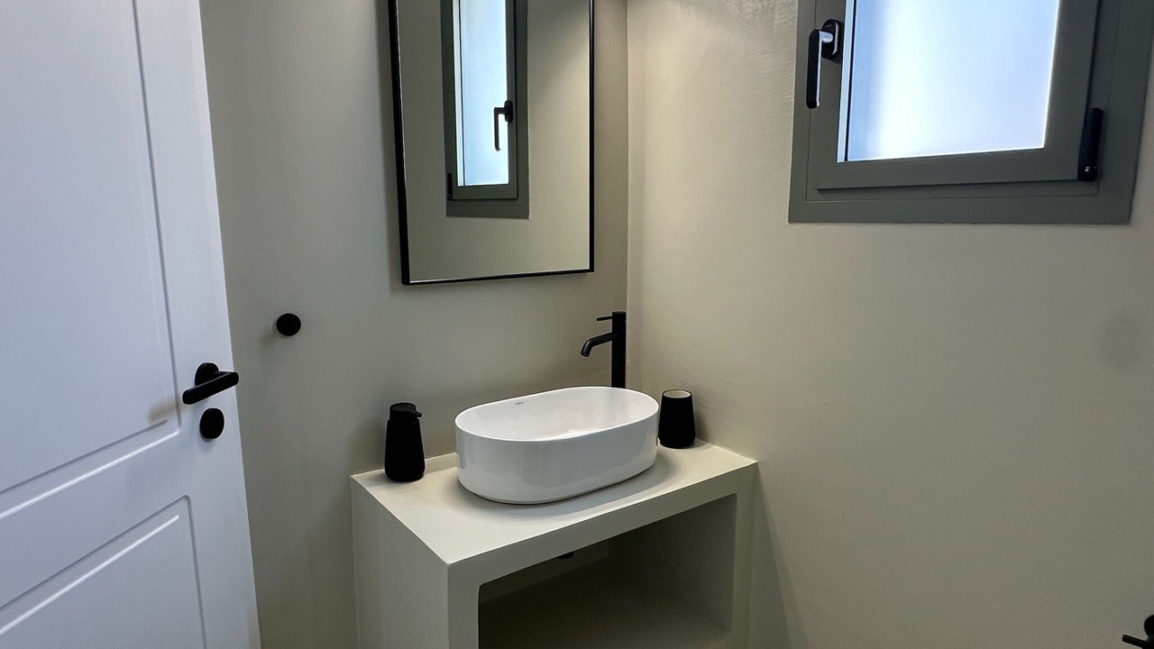 Photo of Bathroom in Ormos Korthiou
