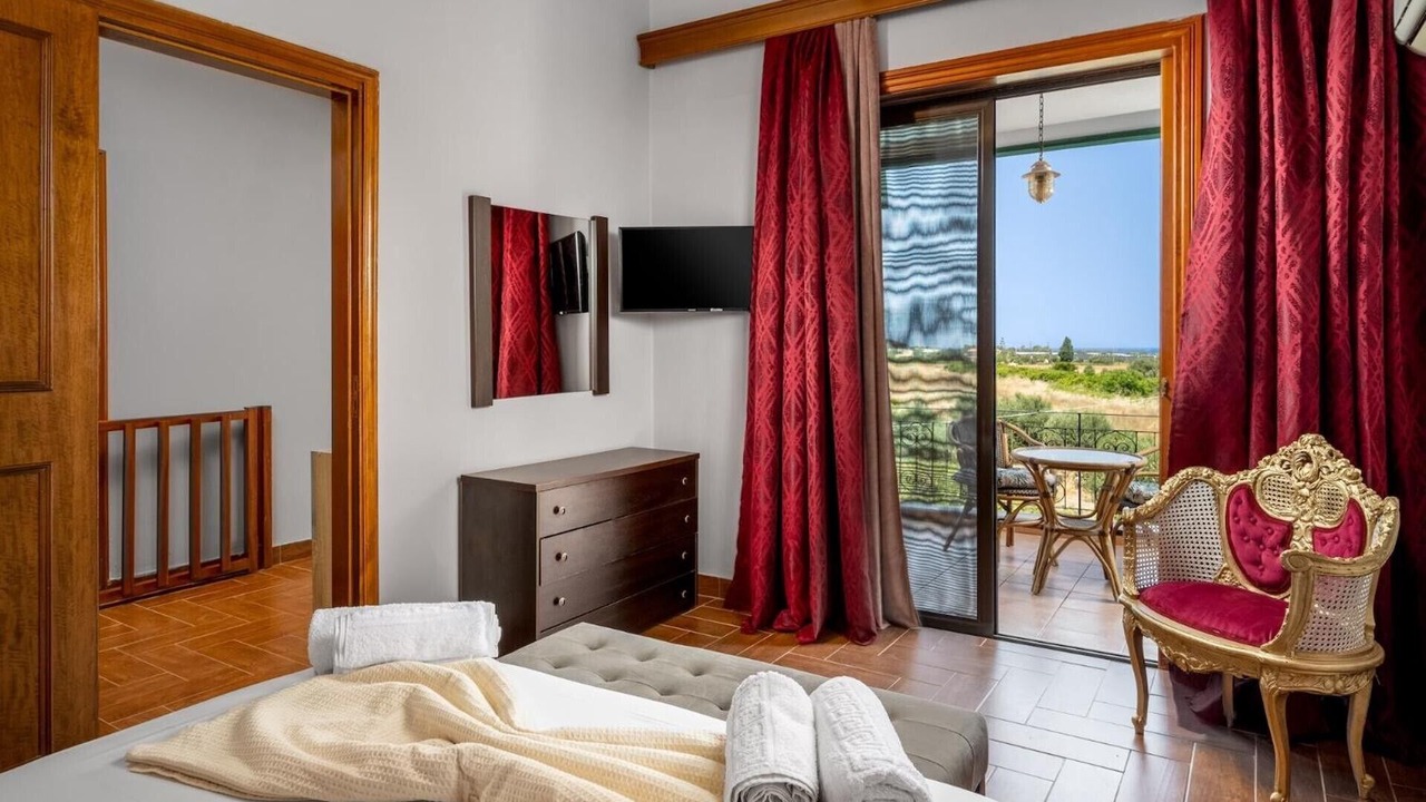 Photo of Bedroom in Kamiros