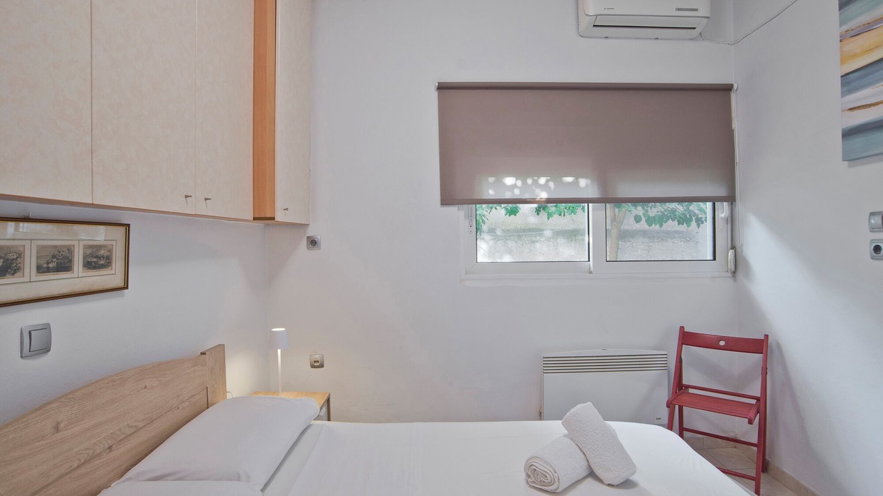 Photo of Bedroom in Moschato-Tavros