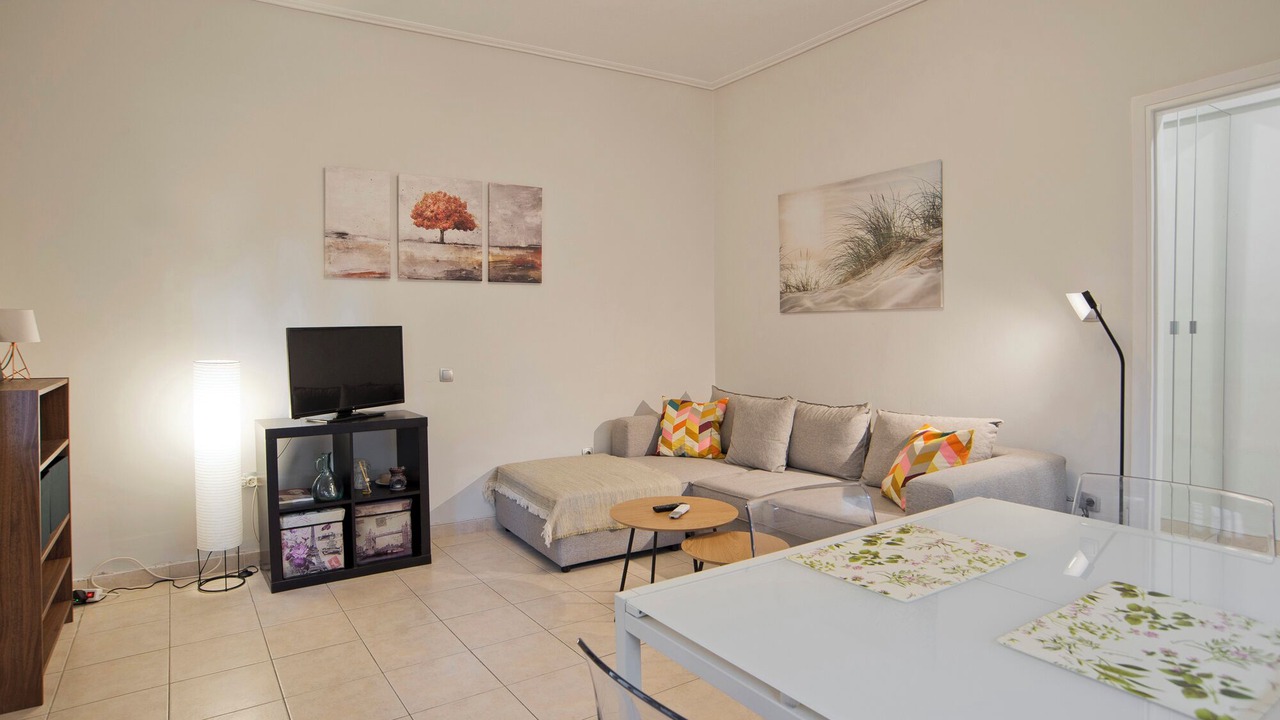 Photo of Livingroom in Moschato-Tavros