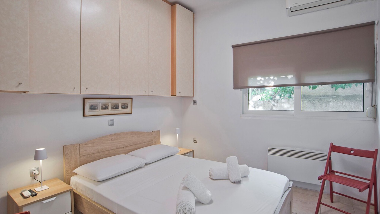 Photo of Bedroom in Moschato-Tavros