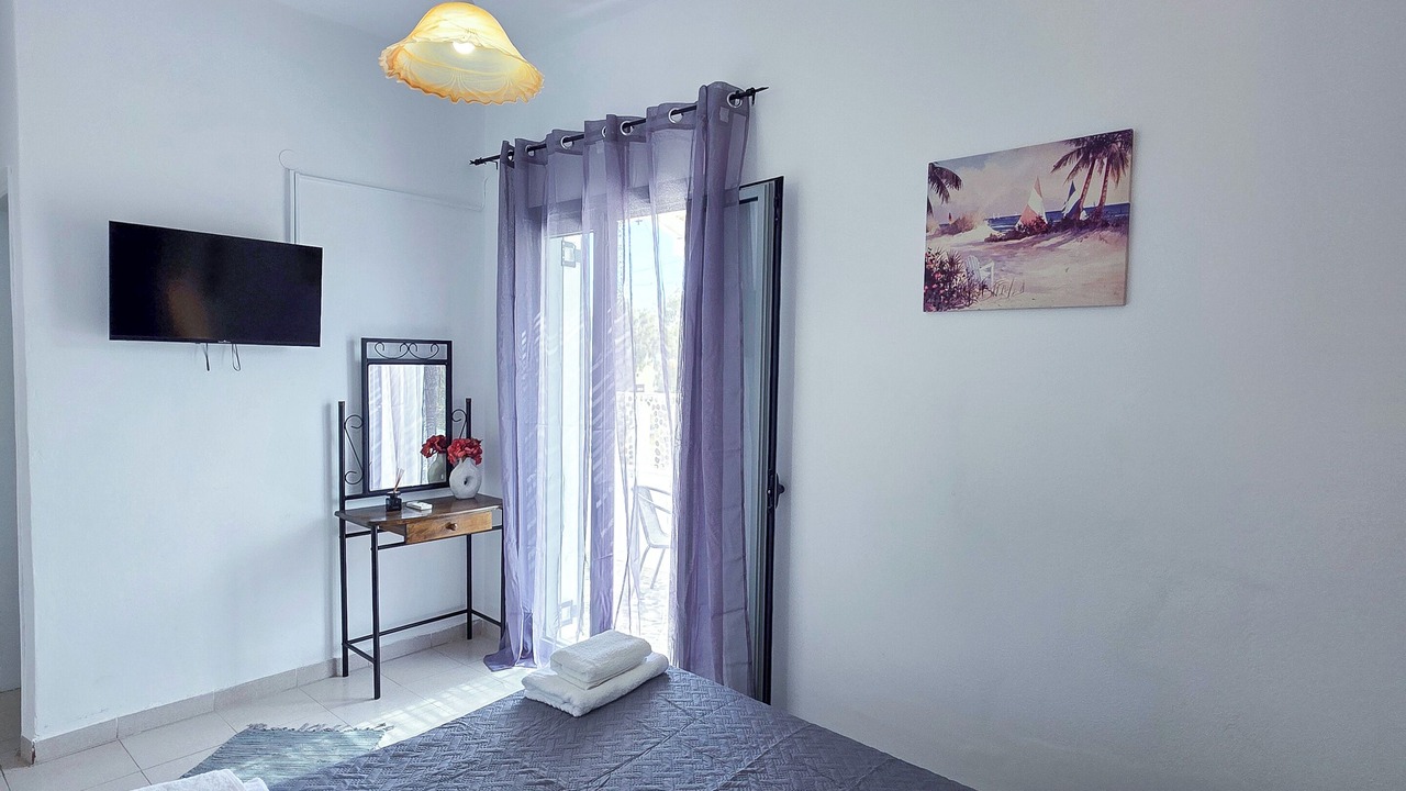 Photo of Bedroom in Messaria